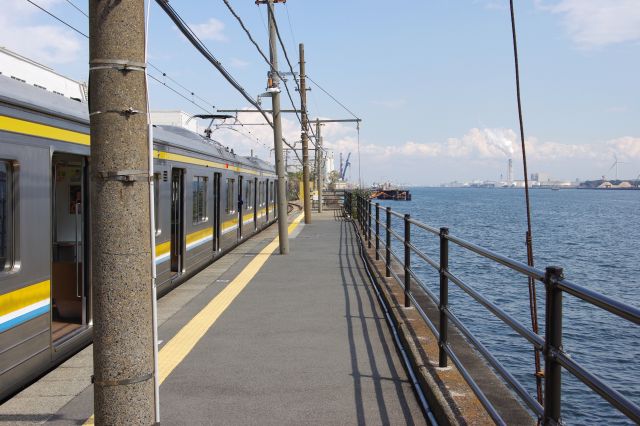 海芝浦(2012年)の写真ページ