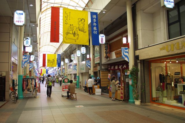 上川端商店街周辺の写真ページへ