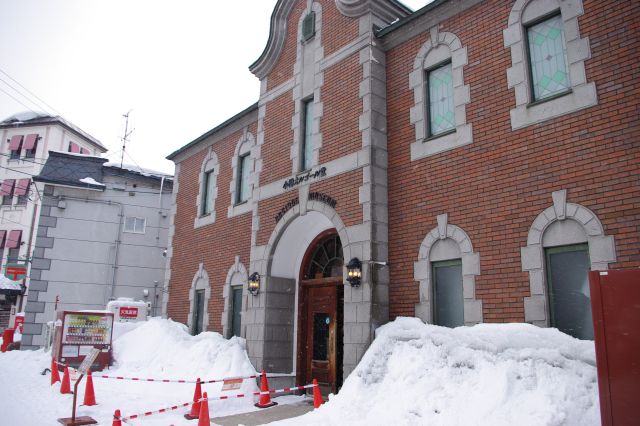 レンガ造りの小樽オルゴール堂2号館。