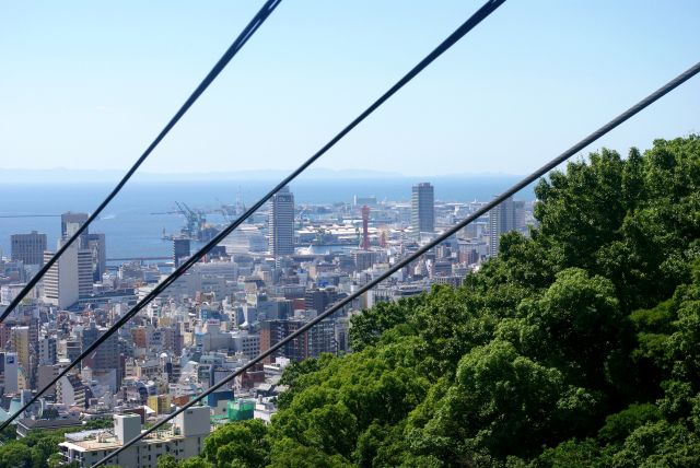 再び港方面が見えてきた。