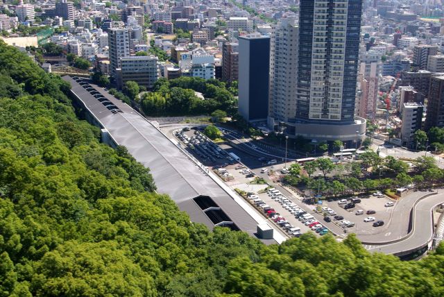 新神戸駅上空を通過しそろそろ終点。今回は本当に眺望に恵まれました。