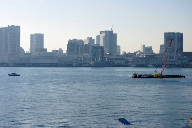 芝浦方面。海上の工事は何でしょう。