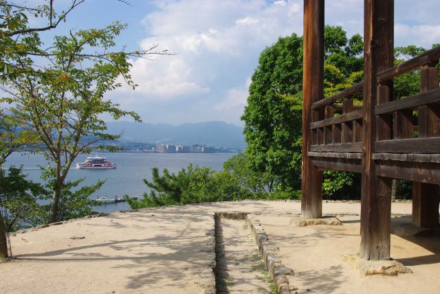 高台なので景色が良い。