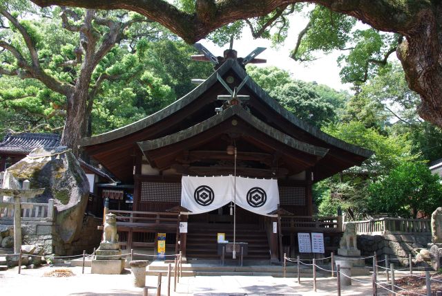 艮神社の写真ページ