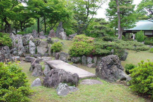 枯山水の庭園です。