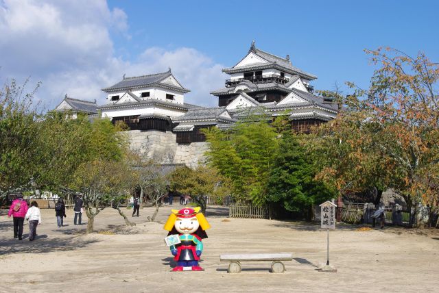 松山城[1]東雲口～本丸・本壇周囲の写真ページ