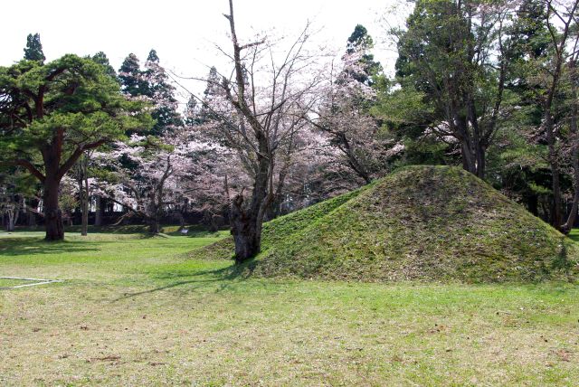 こちらにも馬出しがあります。