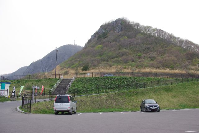 駐車場からの函館山。