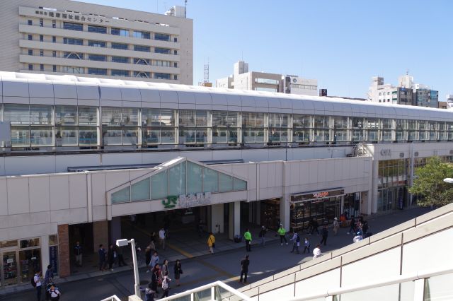 桜木町駅の南改札。かつては改札はここだけでした。