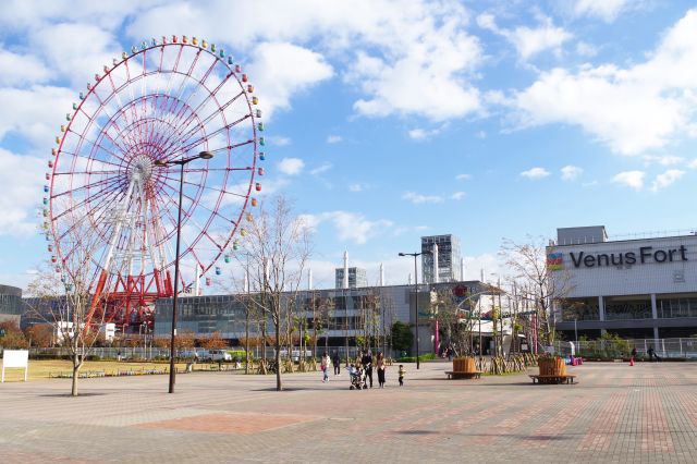 お台場・センタープロムナードの写真ページ