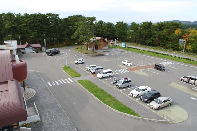 道の駅の駐車場。