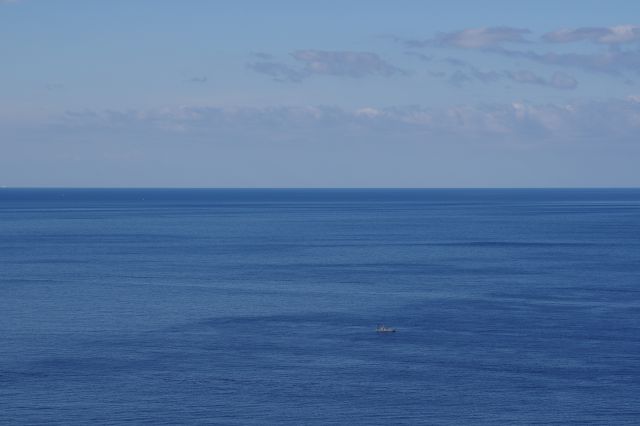 どこまでも続く広い日本海。