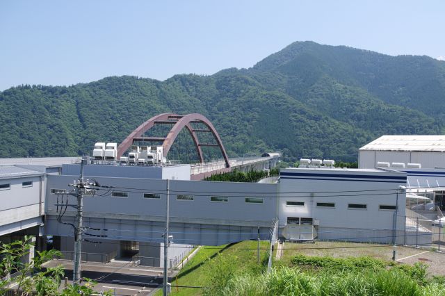 山梨県立リニア見学センター周辺の写真ページへ