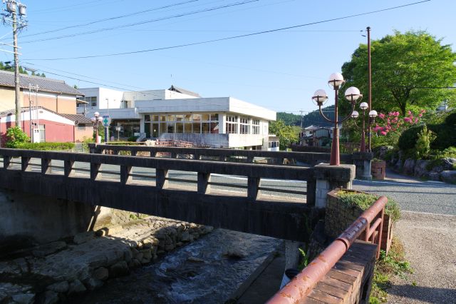 浪漫亭付近の橋。