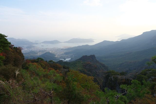 こちらは少し角度が右寄りになり、同様に雄大な絶景が見られます。開放的で静かでずっと体感していたくなります。