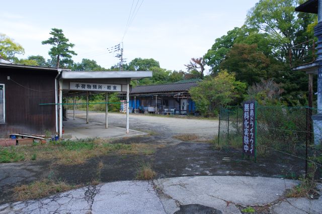 元々はここが屋島山上への玄関口として賑わっていたのでしょう。