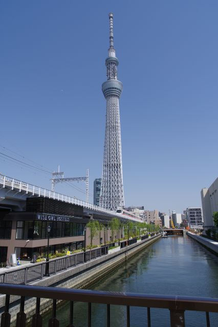 東京スカイツリーを眺める絶好のスポットです。