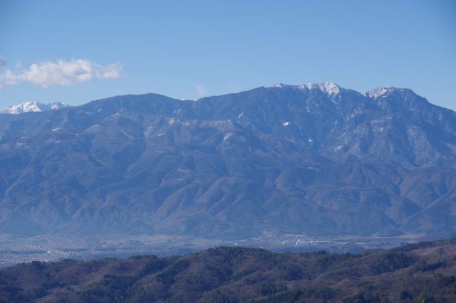 ダイナミックな山並（山に詳しくないので後で調べます）