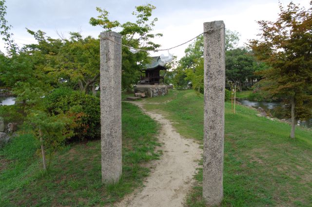 水の女神様です。