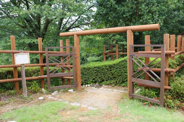 再び搦手門へ。