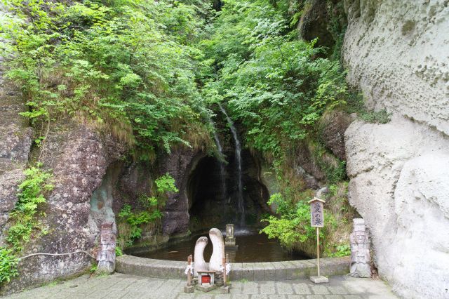 滝がありました。