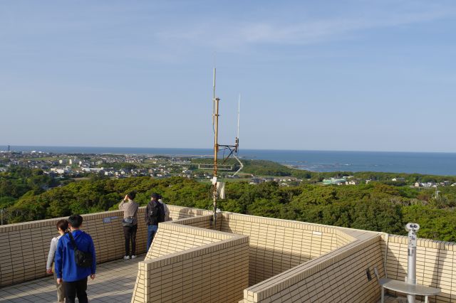 北東側、海鹿島、君ヶ浜方面。