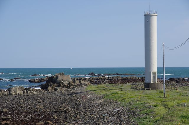 長い水平線が囲う、太平洋に突き出している長崎鼻です。